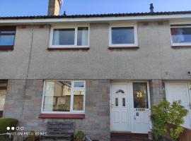 3-Bed House Sleeps 5 5 min walk from City Centre