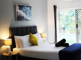 Coral Beach Lodge: Port Douglas şehrinde bir dağ evi