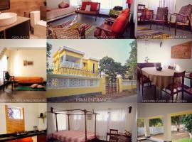 PARUL - Elegant Heritage Home at the Heart of Shantiniketan, vila v destinaci Santiniketan