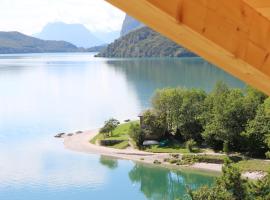 Appartamento sul Lago di Molveno, feriebolig i Molveno