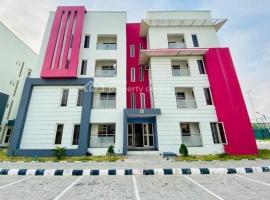Eve's Luxury Apartments, hotel in Ogoyo