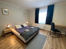 Hotelik Nad Zalewem 10 km od Legnicy, hôtel à Legnica