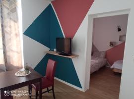 MOZ HOUSE, hotel in Aurignac