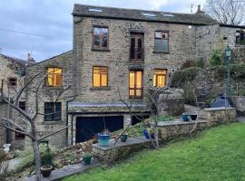 Delightful 2 bed flat in Old Mill-private garden, hotel barato en Keighley
