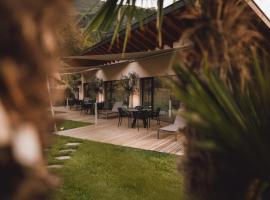 Pitzner - Winery & Suites, Hotel in Karneid