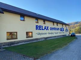 Relax Centrum Gól, отель в городе Лоучна-над-Десноу