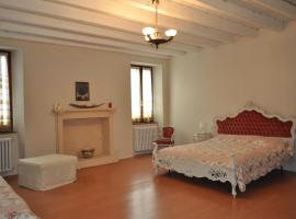 Casa San Martino, guest house in Volta Mantovana