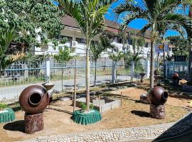 Currimar Addison Family Beach Resort Ilocos Norte, hotel v destinaci Ga-ang
