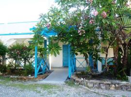 The Lodge - Antigua, serviced apartment in English Harbour Town