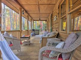 Cedar Mountain Log Cabin 4 Mi DuPont State Forest โรงแรมใกล้ Jones Gap State Park ในCedar Mountain