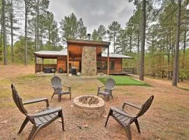 Nature Resides Cabin with Hot Tub and Fire Pit!
