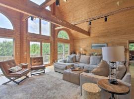Elegant and Quiet Maine Escape with Sauna and Deck!, villa in Harrison