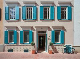 Jardí de Ses Bruixes Boutique Hotel, khách sạn có bồn tắm nóng ở Mahón