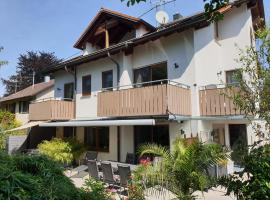 Gästehaus Aachblick, Exklusive Appartements und Ferienwohnungen, hotell i Uhldingen-Mühlhofen