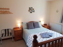 The Beehive - Self catering in the heart of the Forest of Dean, hotel with parking in Whitecroft