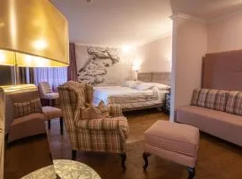 Home Hotel Arosa