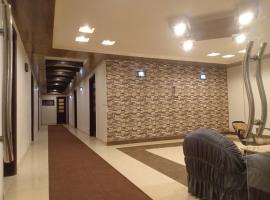 New Madina Hotel, khách sạn ở Faisalabad