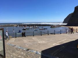 LetAway - Captain Cook's Cottage, Staithes – hotel w mieście Staithes