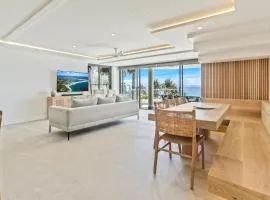 La Mer Apartment #10