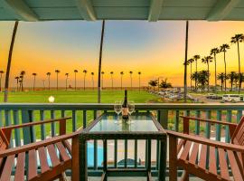 Groundswell 4 Bedroom, apartment in Newport Beach