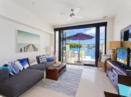 Weyba Quays Townhouse 7 Peza Court 6, hotel i Noosa Heads