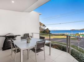 serenity at Fingal Bay 2，位于芬加尔湾的别墅