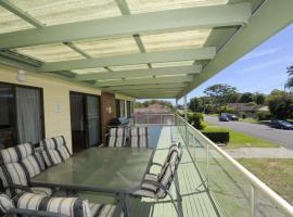 Family Getaway Shoal Bay，位于浅滩湾的酒店