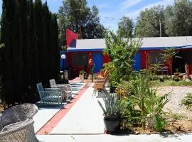 Safari Motor Inn - Joshua Tree