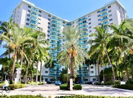 COZY APT wBEACH ACCESS, Hotel in Hollywood Beach