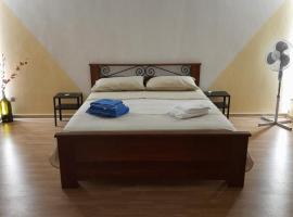 Makella, Bed & Breakfast in Marineo