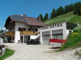 Appartamenti Suttru, Hotel in Abtei