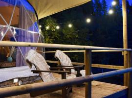 P&aacute;vliani में Mountain tea, कैबिन