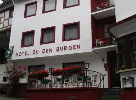 Hotel zu den Burgen, hotel v destinaci Kamp-Bornhofen