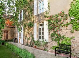 Le Clos Du Gue, hotel Pressac városában 