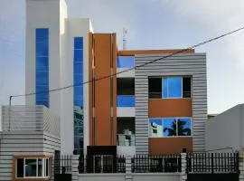 IMOLEASE HUBERT Sainte Rita, cheap hotel in Cotonou