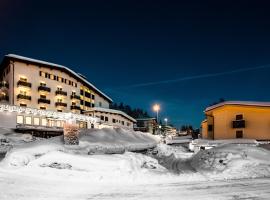 Residence Orizzonte, hotel v destinaci Vaneze