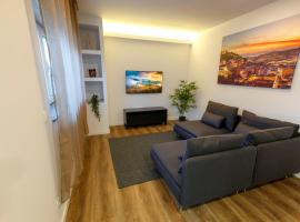 Cozy Apartment With Garden, hotell i Fátima