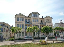 Villa Anna Meerblick erste Reihe, hotel in Ahlbeck
