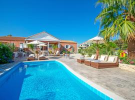 Zante Sun II - Getaway Villa!, vilă din Kalpaki