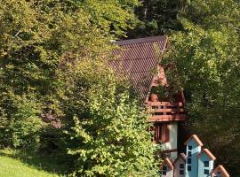 Squirrel cottage, hotel em Dolná Lehota