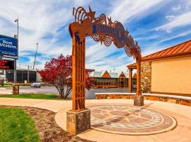 Best Western Center Pointe Inn, hotel poblíž M. Graham Clark - Taney County Airport - PLK, 