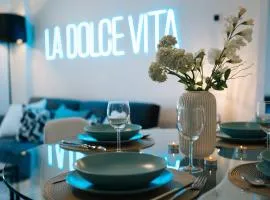 Apartment Black Level, 30m playa, Pool, Wifi