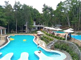Mt Hamiguitan Escape Resort, hotel v destinaci La Union