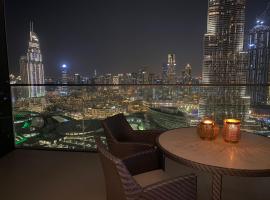 2 Bedroom with Full Burj view, hotel dicht bij: Dubai Mall, Dubai