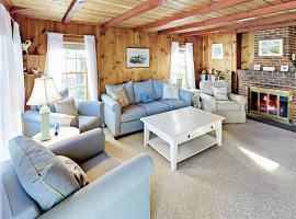 Cape Beach Bungalow, holiday rental in Dennis Port