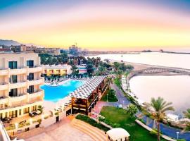 VUNI PALACE LUXURY RESORT & Beach Club & Casino, hotel in Kyrenia
