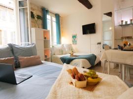 Charmant studio 25 m2 centre ville Avignon