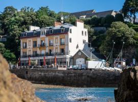 Hôtel De La Vallée, hotell i Dinard