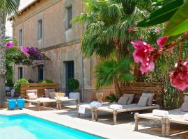 Villa Station by Cassai, hotell i Ses Salines