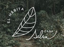 El Hábita CASA SELVA, chalé em Santa Teresa